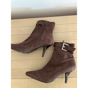 BCB Girls W Sz 6.5 Mid Calf Boots Brown Gaux Suede Zip Kitten Heel Point Toe